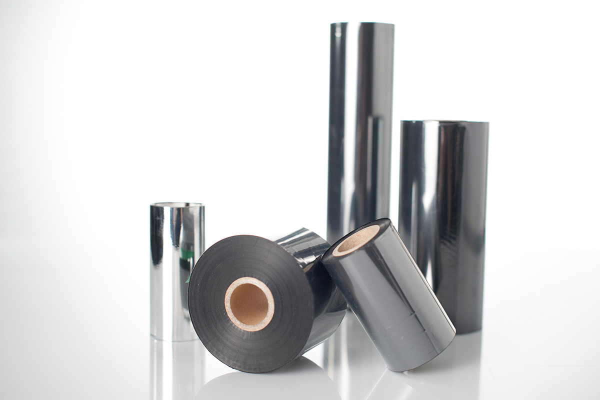 Bandes de transfert thermique (bandes TT) : noires, en différentes tailles.