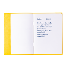 Gedicht auf einer offenen Seite eines Notizbuchs, datiert 23. Mai, beschreibt ein Huhn und seine Erlebnisse mit einem Gummibaum.