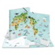 Ein aufgeschlagenes Notizbuch mit einer bunten Weltkarte, die Tiere und Meereslebewesen zeigt, sowie Illustrationen von verschiedenen Tierarten.