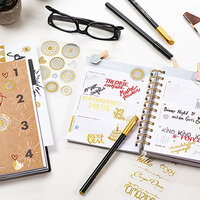 Texte : "Image d'application d'autocollants créatifs collés dans un carnet