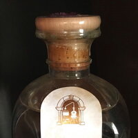 Commander des étiquettes en rouleau en impression numérique en ligne : étiquettes à liqueur, formats spéciaux, détails.