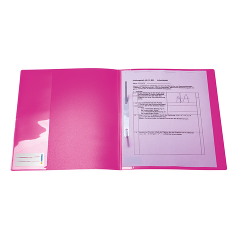 Ein pinkfarbener Ordner, geöffnet, mit einem Dokument und einer Tabelle auf der linken Seite sowie einem weiteren Dokument auf der rechten Seite.